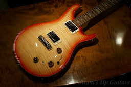 EXP_PRS_LTD_P22_CherryVanillaBurst_Top.jpg