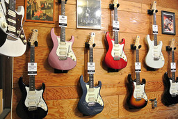 Hydra Classic 新製品発表会　選定会　2013 Freedom Custom Guitar Research / フリーダムCGR